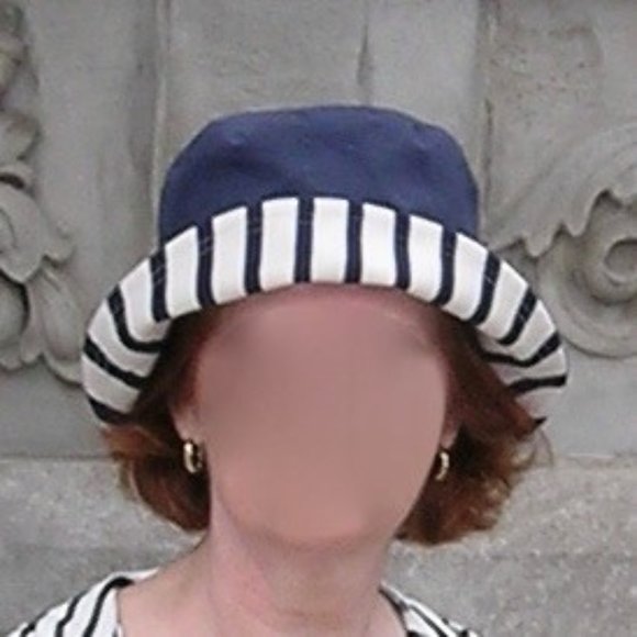 NWT SAINT JAMES REVERSIBLE Nautical Striped Cotton Logo signature Hat Cap - Picture 8 of 8